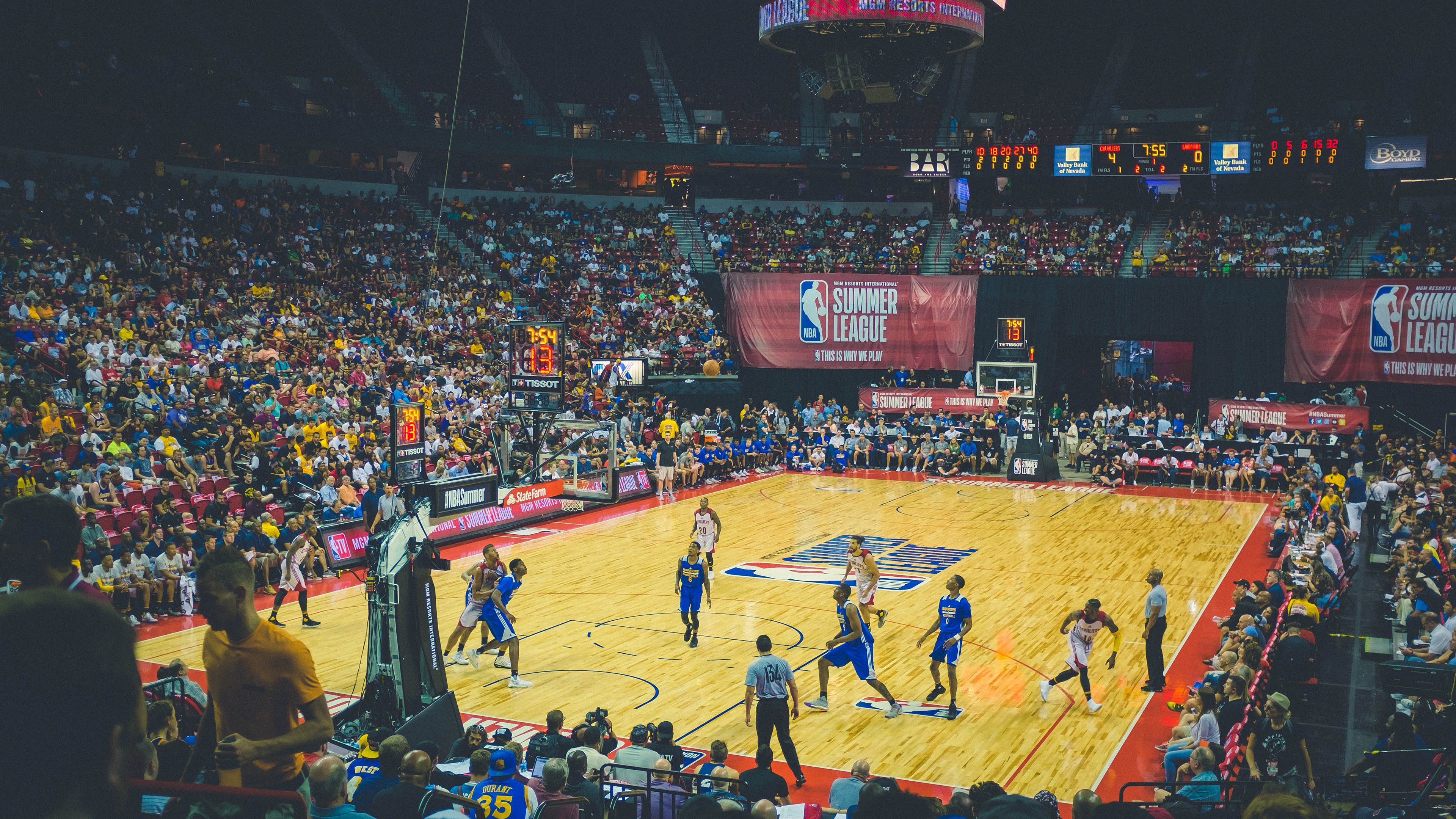 中乙俱乐部尝试数据选才系统提升招募精准度，中乙球队招人