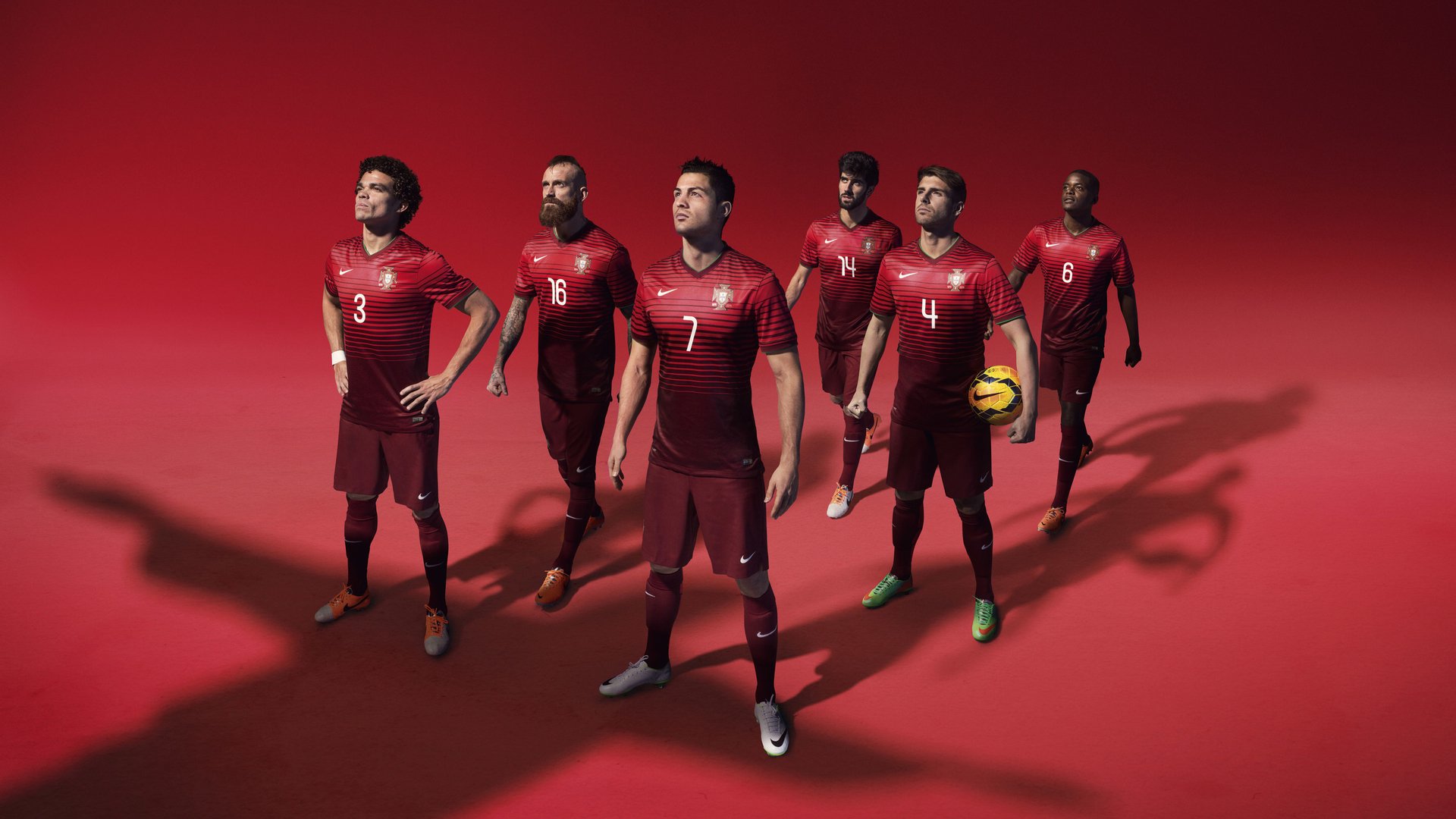 塞维利亚保持强劲势头，欧洲赛场拼搏奋进